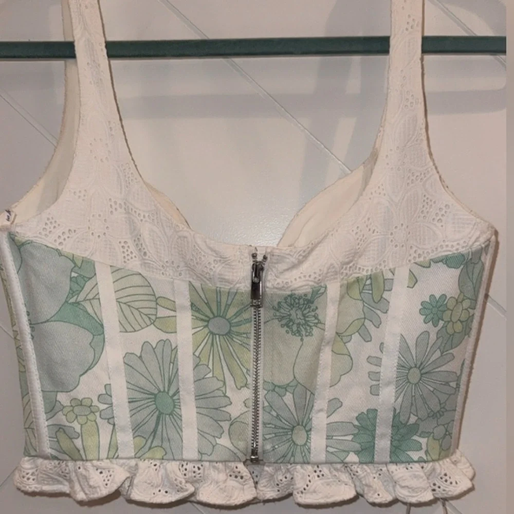 For Love & Lemons Peyton Floral Eyelet Lace Trim Structured Bustier Top Small - Picture 9 of 12